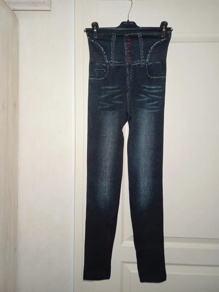 Jeans slim sans marque