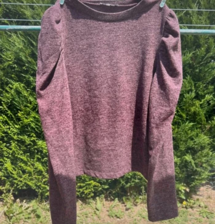 T-shirt U Collection – Taille 42/44 bon état - photo numéro 2