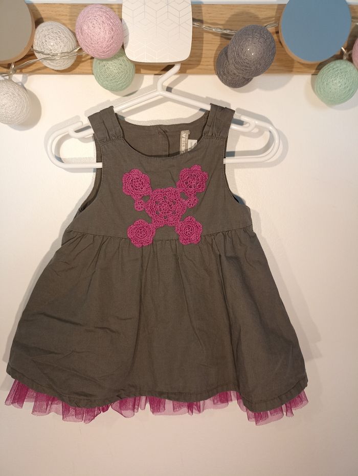 Robe brodée - photo numéro 2