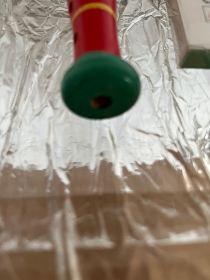 Flûte en bois et 6 feutres neufs - photo numéro 3