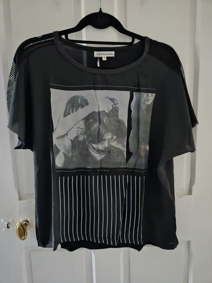 T-shirt noir T.M - photo numéro 2