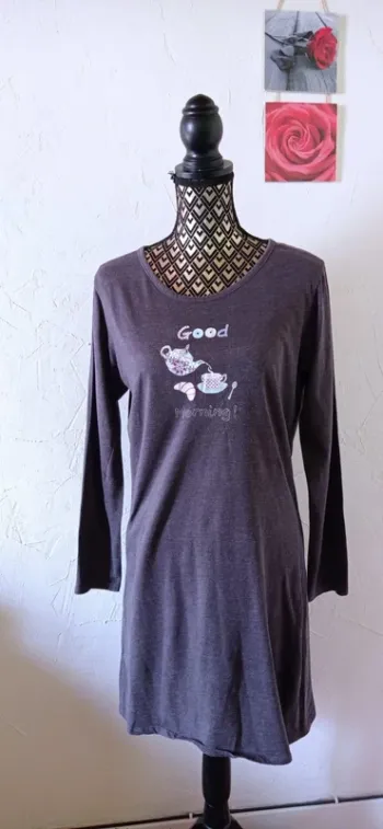 🌸Chemise de nuit, ici et maintenant, taille 42/44