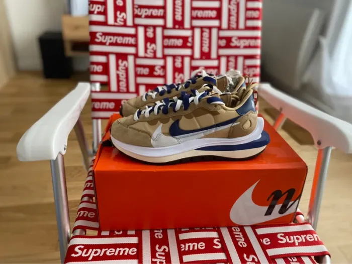 Nike Vaporwaffle sacai Sesame Blue Void