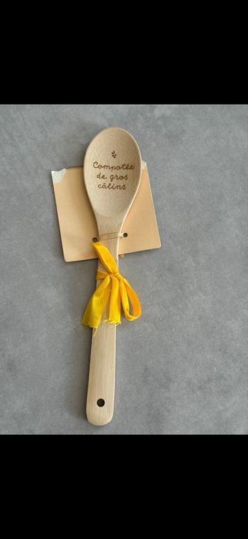 Cuillère en bois de cuisine Compotée de gros câlins
