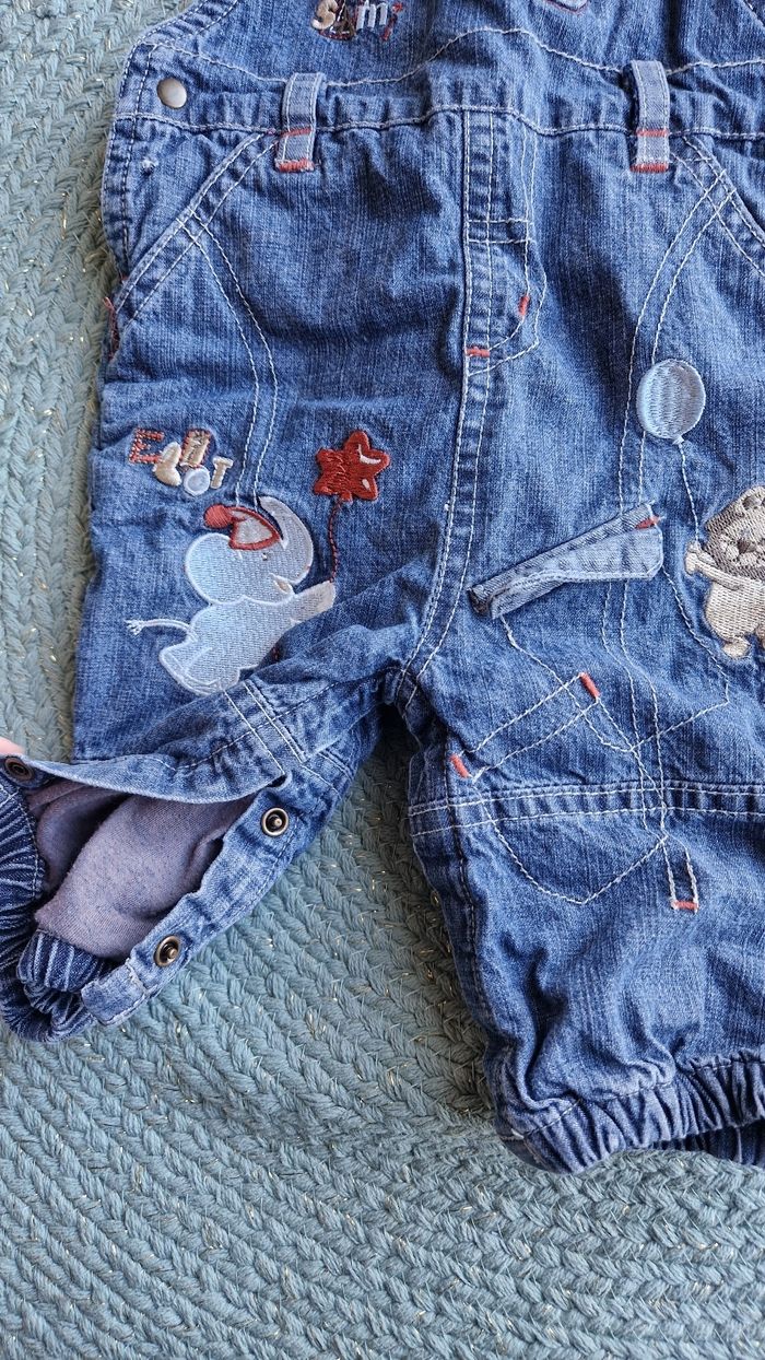 Salopette 6 mois tbe - photo numéro 2