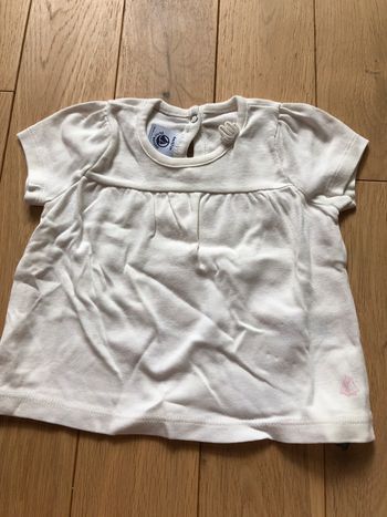 Tee shirt manches courtes blanc Petit Bateau 6 mois