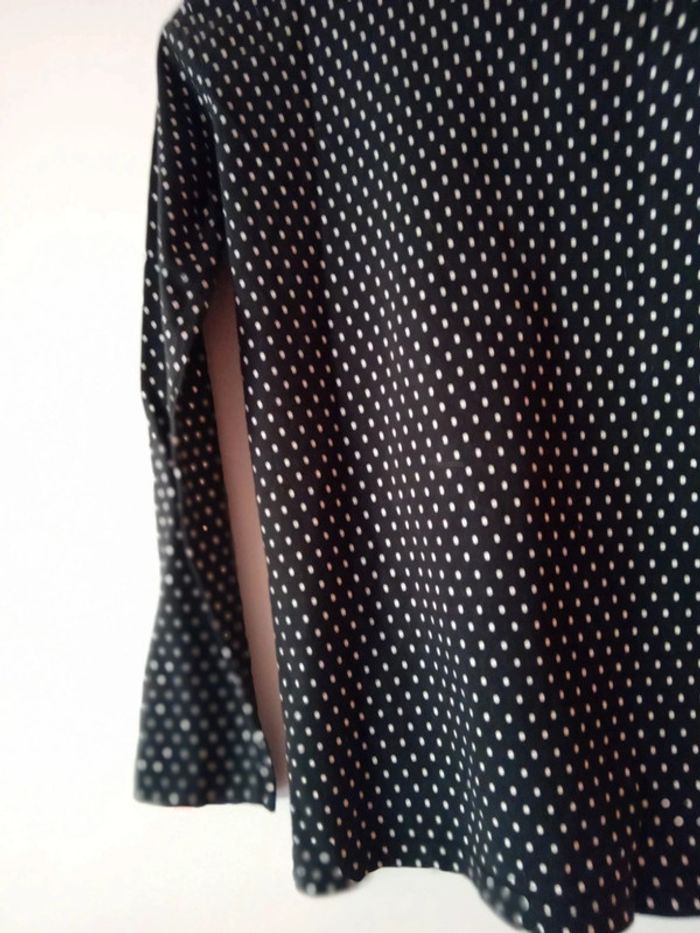 Jolie blouse longues manches noir. 9 ans - photo numéro 13