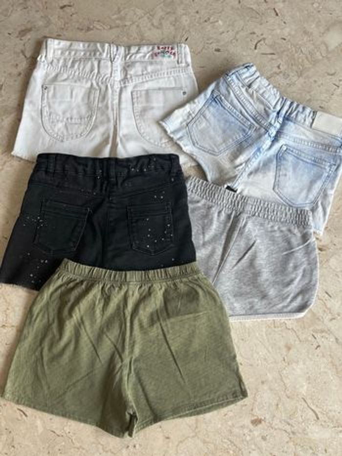 Lot cinq shorts 8 ans - photo numéro 2