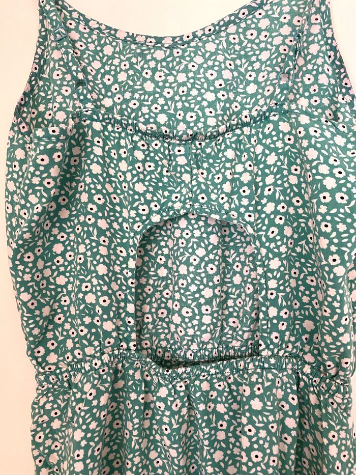 Robe verte fleurie taille XS - photo numéro 3