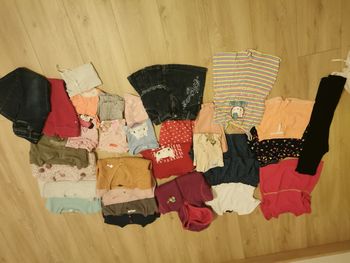 Lot vêtements 5 ans fille
