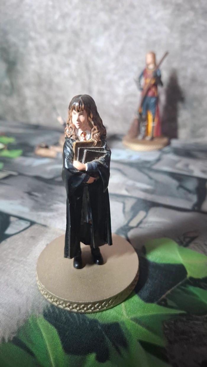 Lot 4 figurines Weasley Harry Potter - photo numéro 6