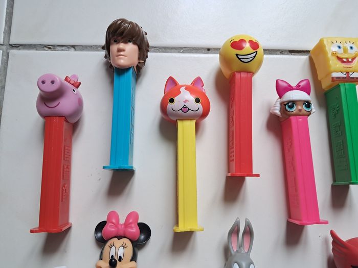 Lot de 16 distributeur de pez - photo numéro 4