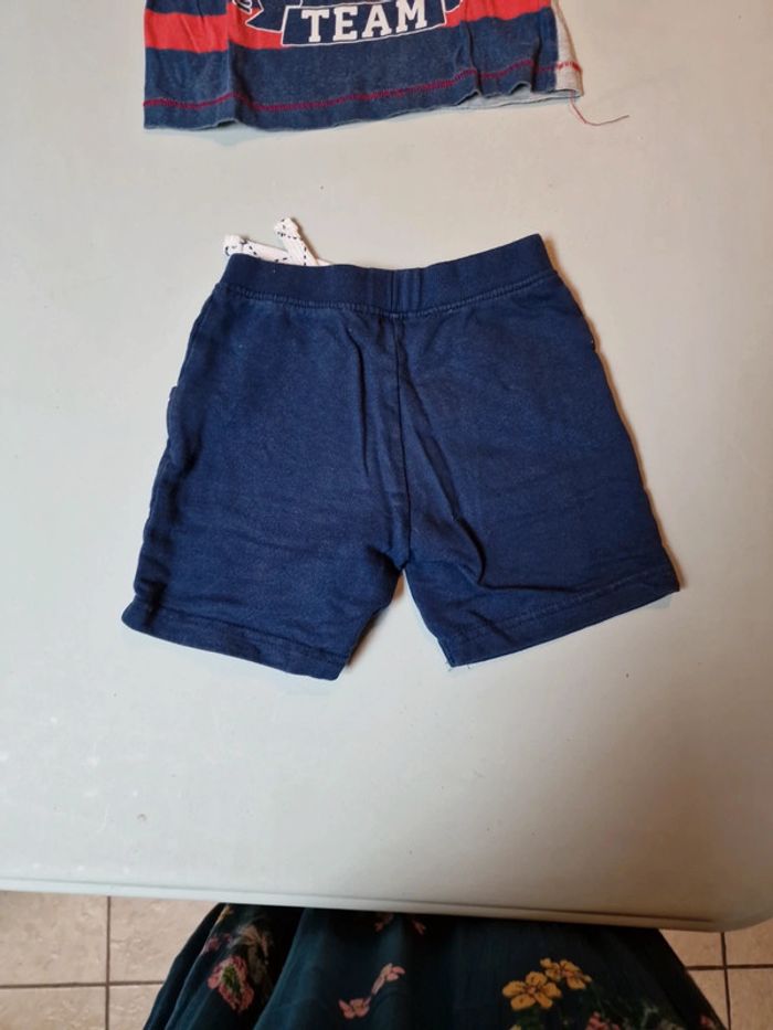Ensemble short + tee-shirt - photo numéro 3
