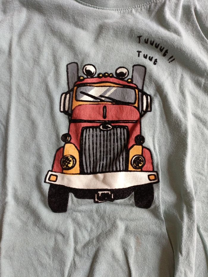 T-shirt Kiabi 8 ans - photo numéro 4