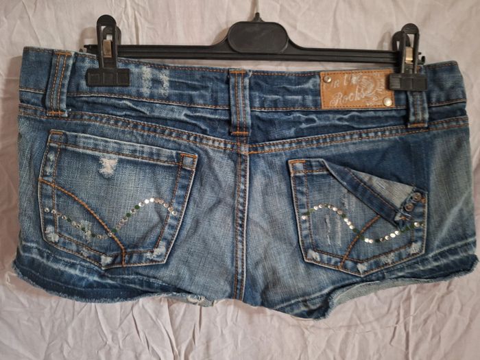 Short court 100% coton en très bon état taille 40 "pimkie" - photo numéro 2