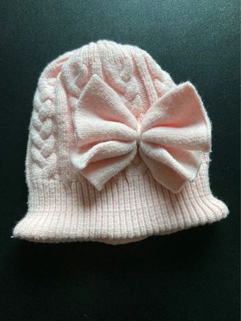Bonnet rose tricoté 0-6 mois (taille S)