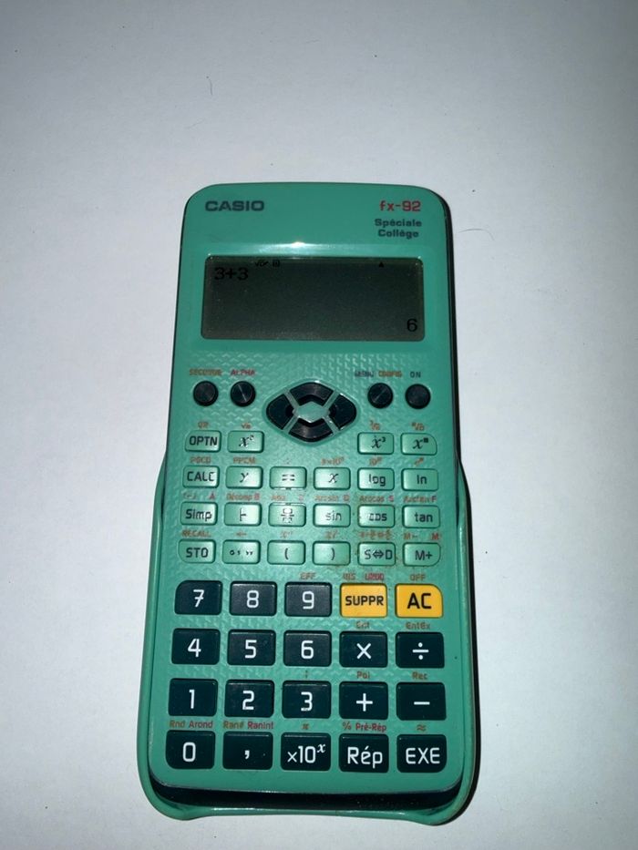 Calculatrice casio spéciale collège