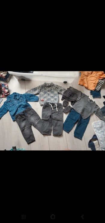 Lot 3 tenue 6 mois