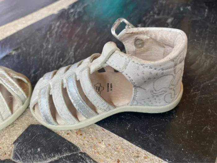 Nu pied taille 18 - photo numéro 2