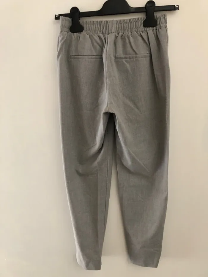 Pantalon bershka - photo numéro 3