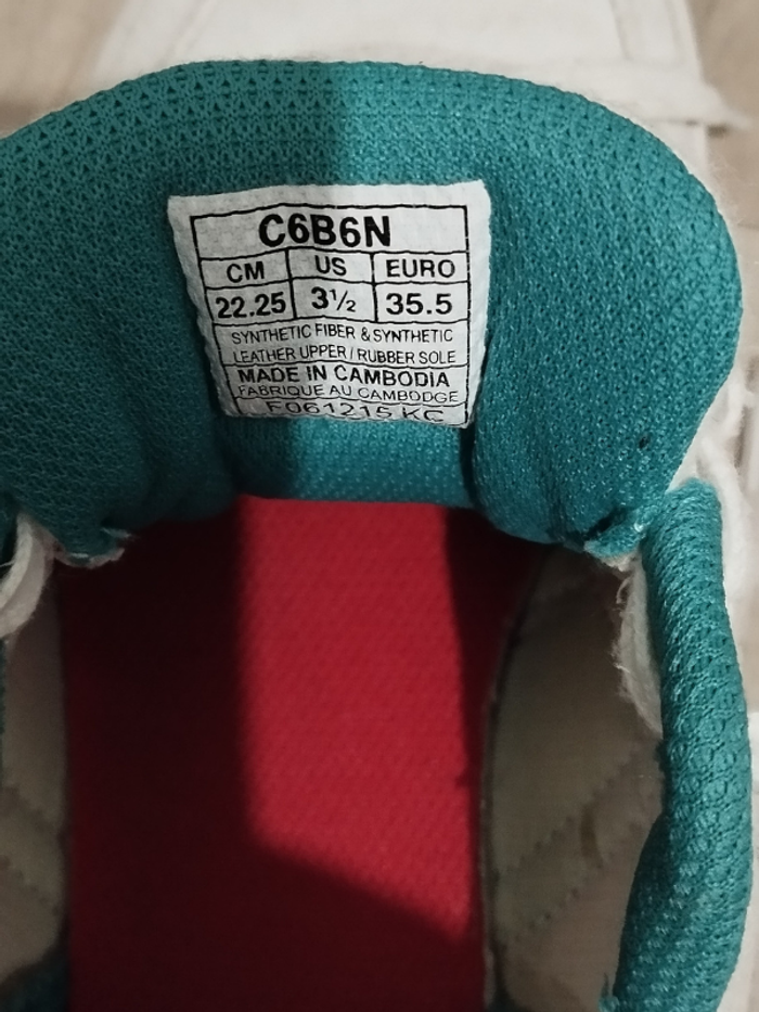 Basket Asics garçon pointure 35 .5 - photo numéro 7