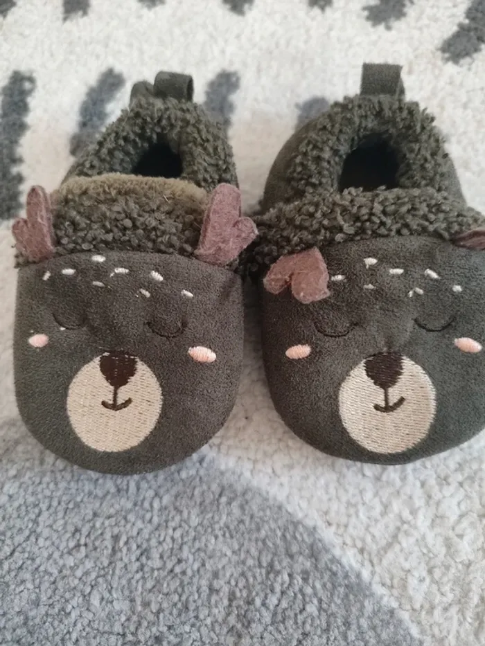 Chaussons souples fourrés