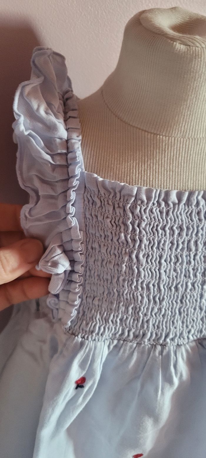 Robe sans manches - photo numéro 2