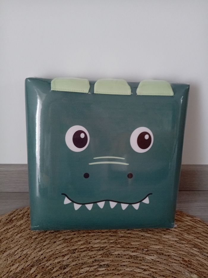 Boite de rangement pliable pour enfant