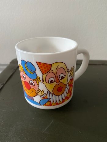 Mug arcopal vintage  clown
