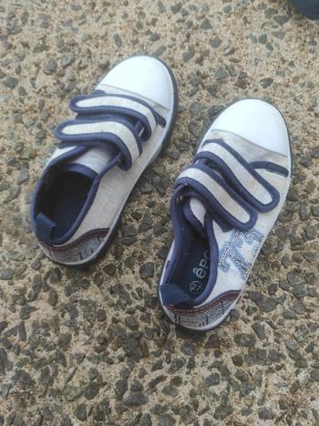 Chaussures toile t 27