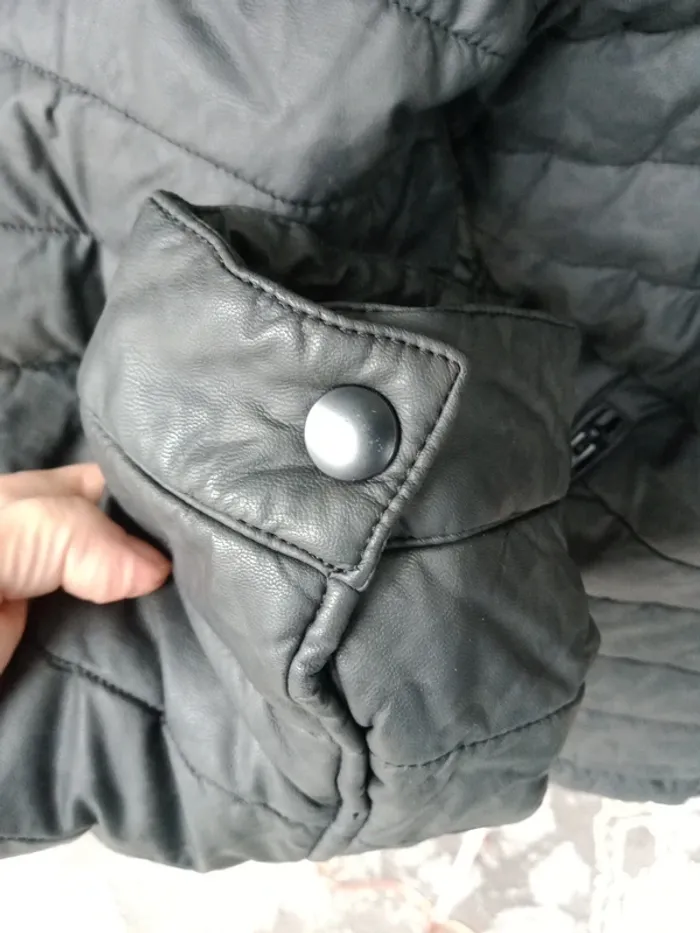 Blouson matelassé fourré avec capuche fausse fourrure , - photo numéro 5