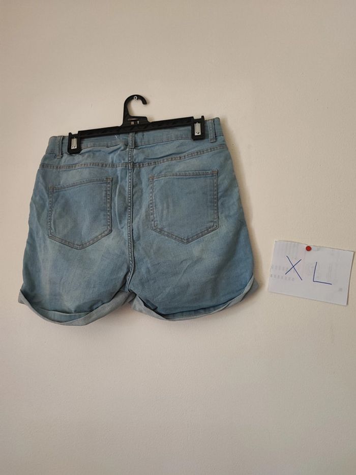 8 – Short en jean bleu clair 👖 - photo numéro 2
