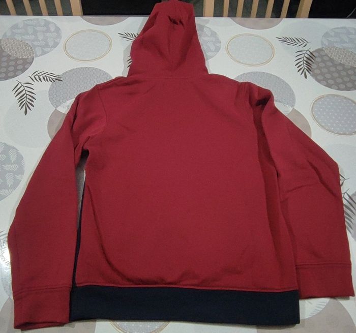 Sweat à capuche bordeaux et noir taille S - photo numéro 4