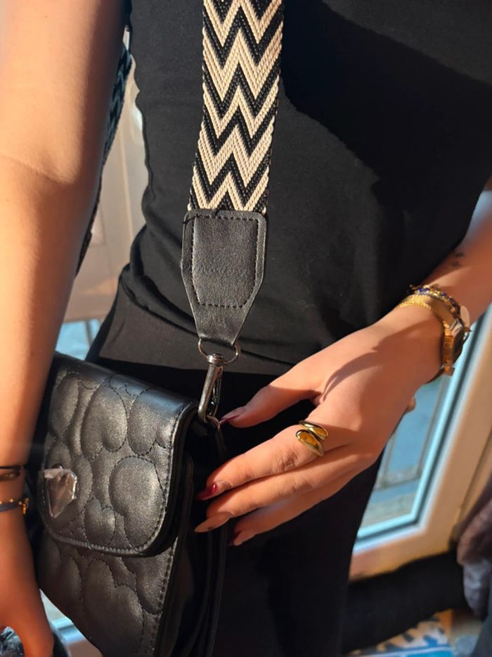 Sac à main coeur noir - photo numéro 3
