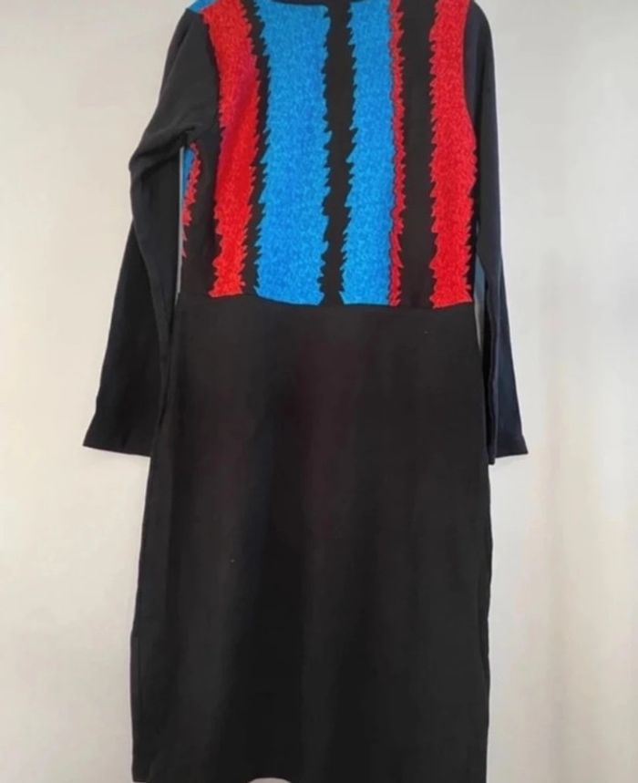 Robe HHG taille L neuve - photo numéro 5