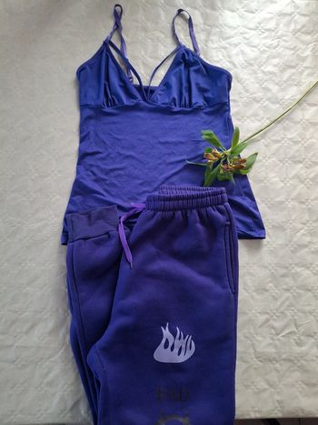 💜Ensemble top et pantalon violet - taille M💜