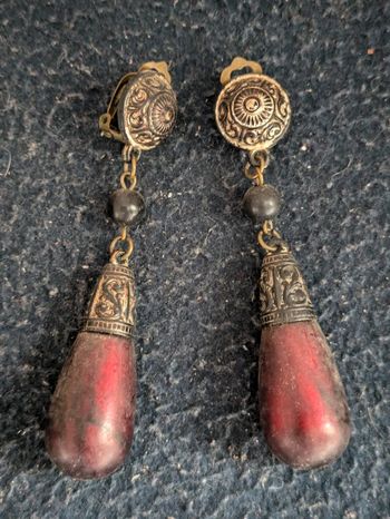 Boucles d'oreilles pendantes vintage a clips