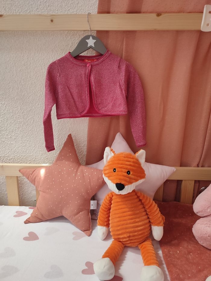 Boléro/Gilet fuchsia à paillettes - 2 ans - Très bon état - Tissaia