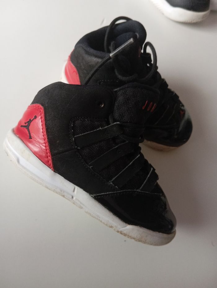 Basket Jordan 19 - photo numéro 2