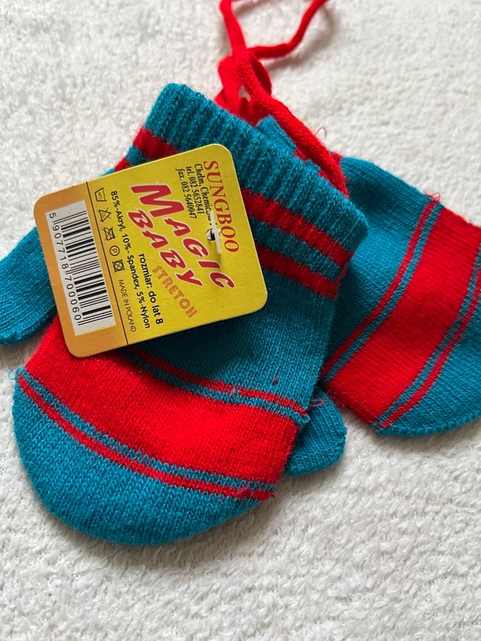 Moufles / gants bébé Taille 6-12 mois Neuf - photo numéro 2