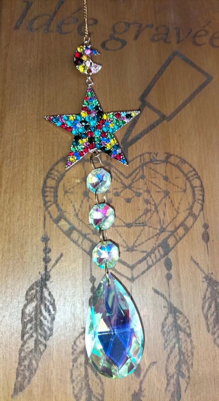 Attrape soleil étoiles multicolore