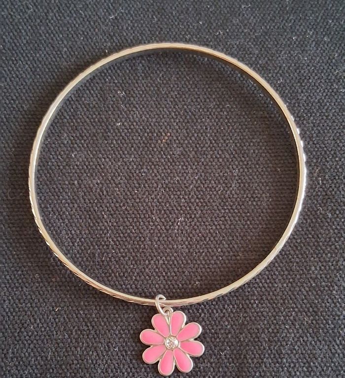 5 bracelets avec breloque - photo numéro 7