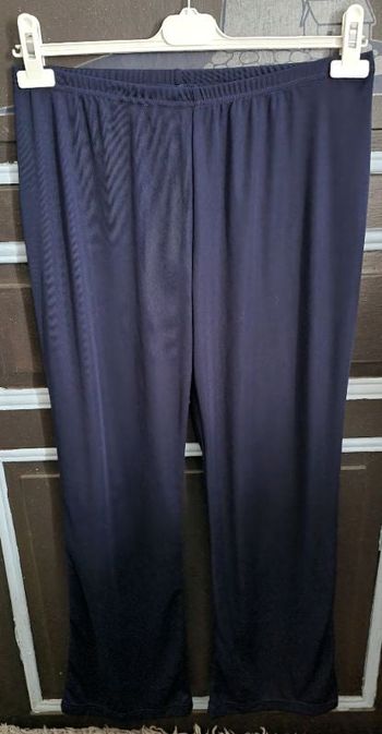 Pantalon legging marine taille 42-44