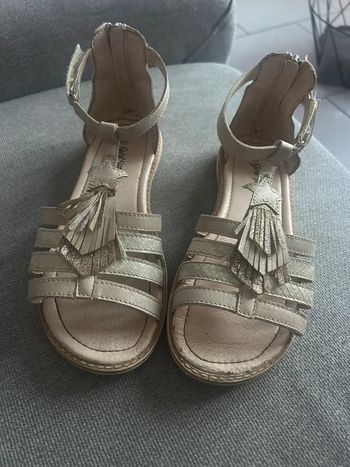 Sandalettes fille taille 34