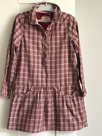 Robe à carreaux