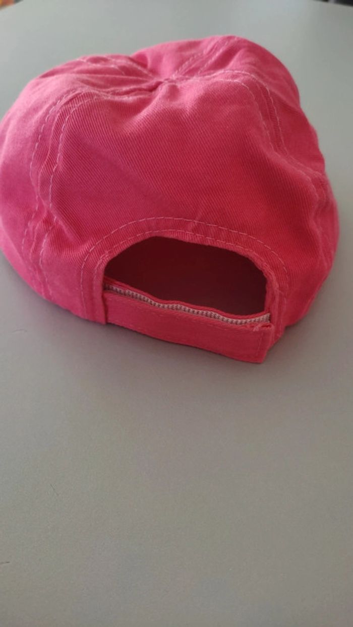 Casquette papillon Neuve - photo numéro 2