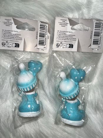 Lot sujet en résine