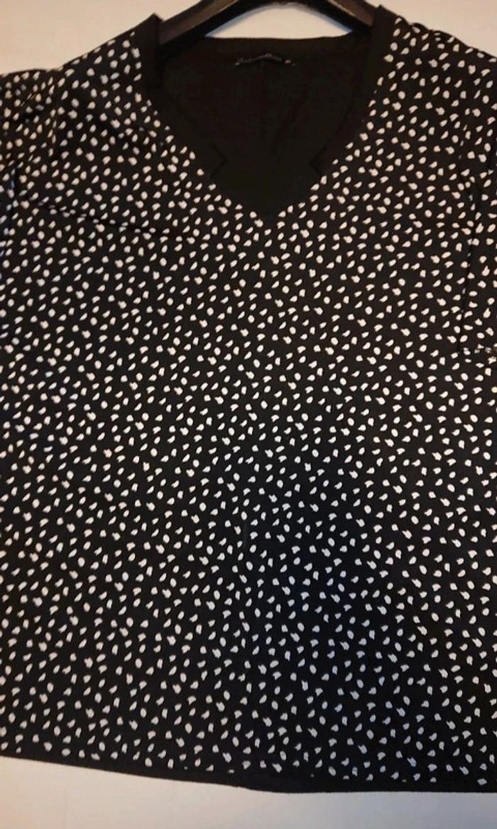 Tee-shirt noir et pois blanc - photo numéro 2