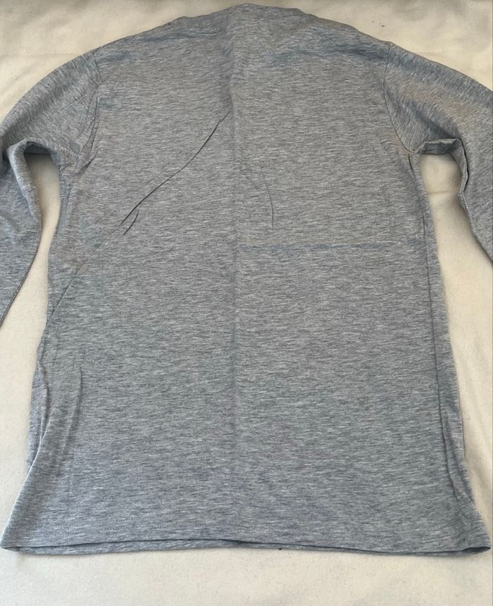 Pull fin pikachu Pokemon 12 ans - photo numéro 2