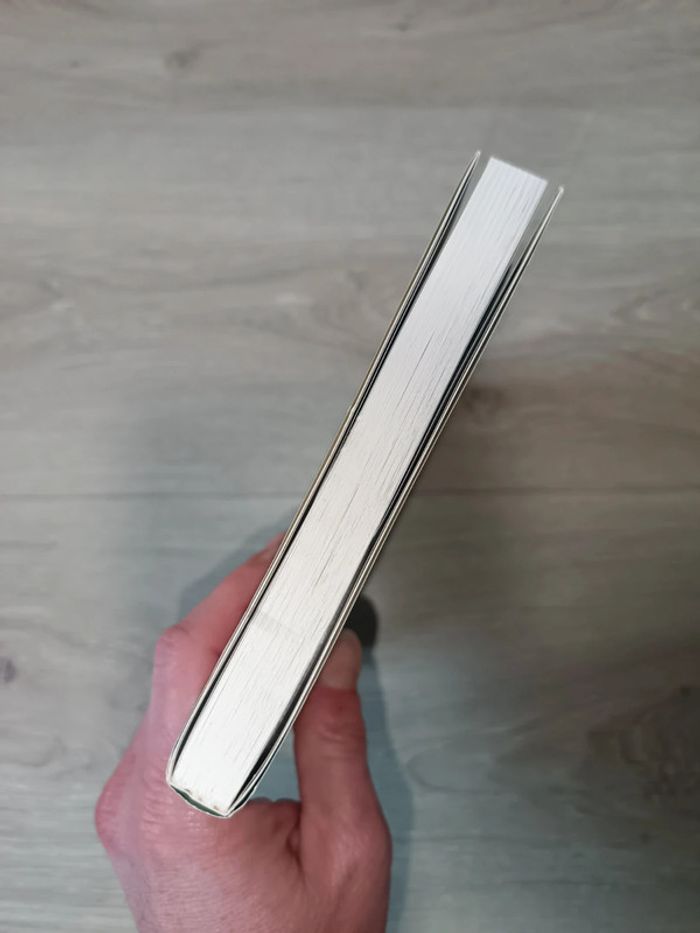 Livre en japonais Tankobon relié + 2CD Taiyaku kankoku no jinbutsu
Hana. - photo numéro 4